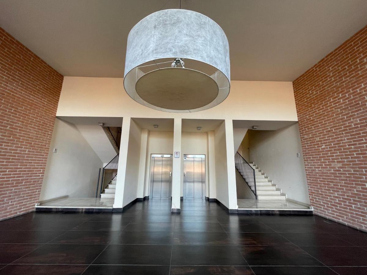 Mecenate Metropolitan Flat Apartment Милано Екстериор снимка