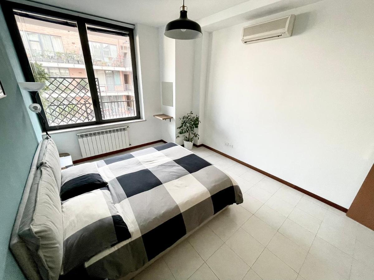 Mecenate Metropolitan Flat Apartment Милано Екстериор снимка