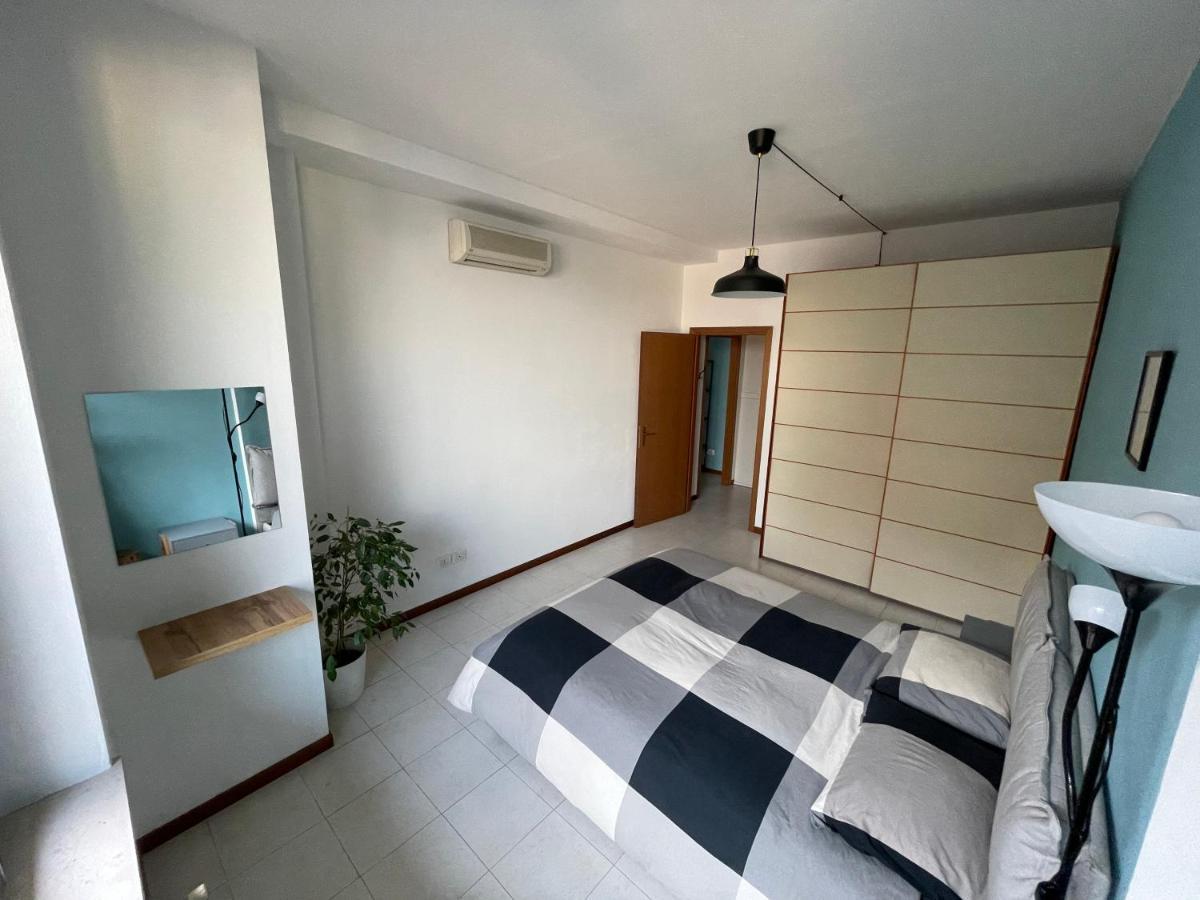 Mecenate Metropolitan Flat Apartment Милано Екстериор снимка